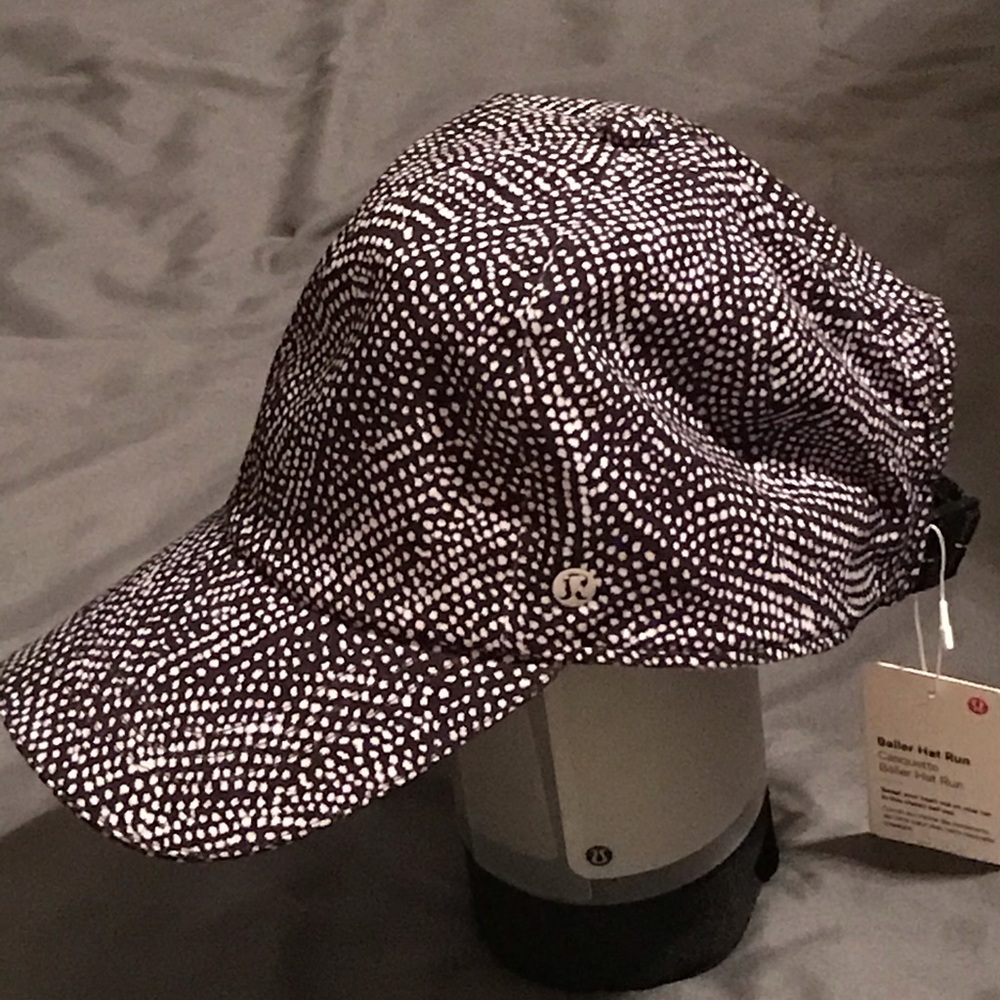 LuLuLemon Hat